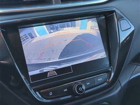 Used 2022 Chevrolet TrailBlazer LT w/ Convenience Package image 14