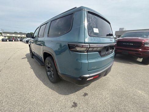 New 2026 Jeep Grand Wagoneer Limited AWD/4WD image 3