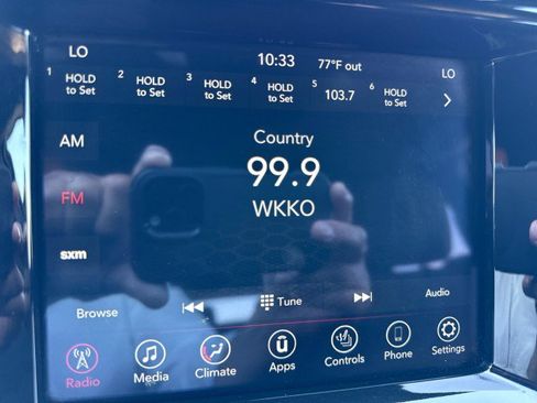 Used 2023 Dodge Durango GT image 23