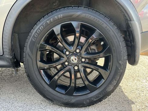 Used 2013 Nissan Juke SL w/ Midnight Edition image 11