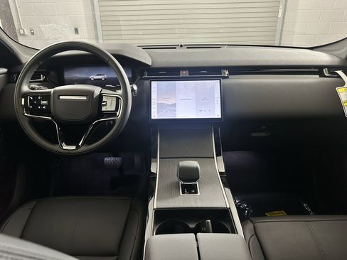 Used 2026 Land Rover Range Rover Velar S AWD/4WD image 14
