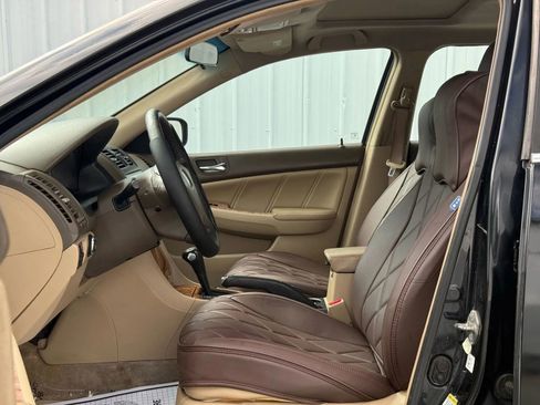 Used 2005 Honda Accord EX-L image 9