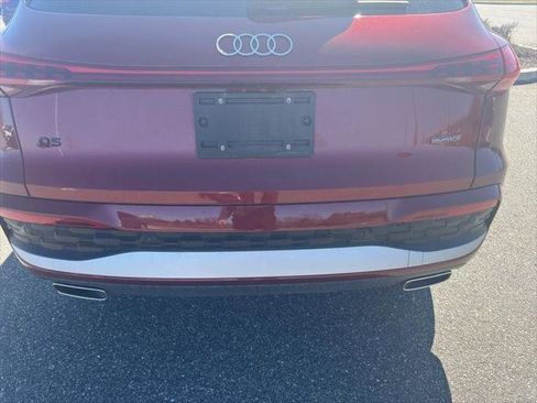 Certified 2025 Audi Q5 Premium Plus w/ Premium Plus image 5