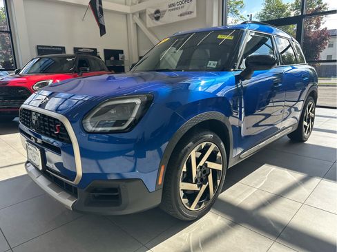 Used 2025 MINI Cooper Countryman S AWD/4WD image 1