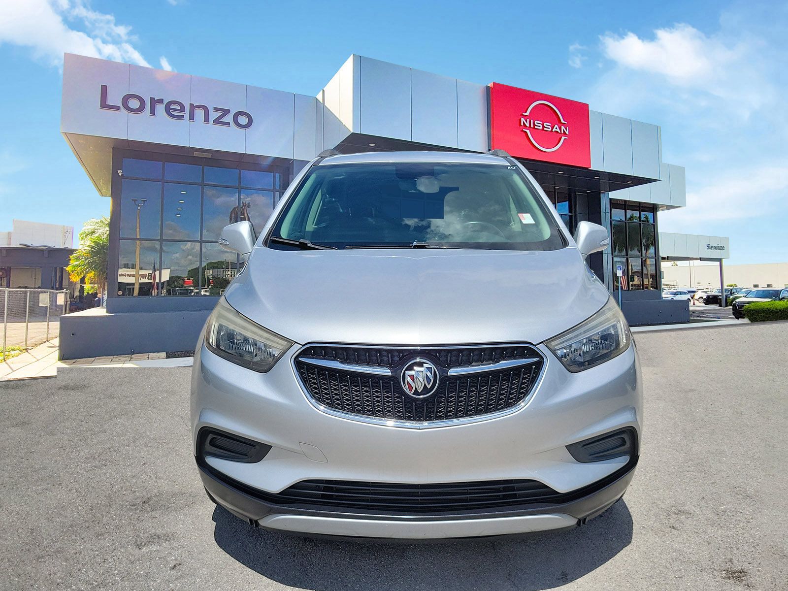 Used 2018 Buick Encore Preferred FWD image 2