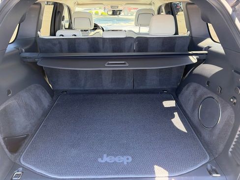 Used 2021 Jeep Grand Cherokee Summit AWD/4WD image 49