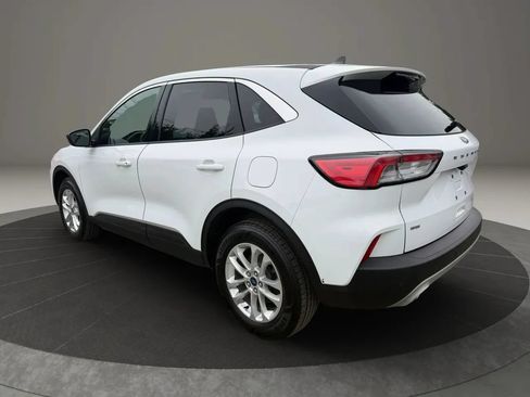 Used 2022 Ford Escape SE AWD/4WD image 7