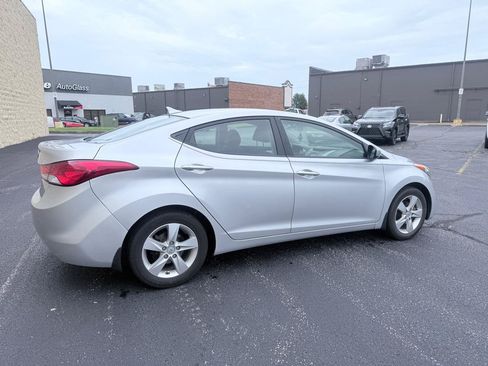 Used 2013 Hyundai Elantra GLS w/ Preferred Pkg FWD image 5