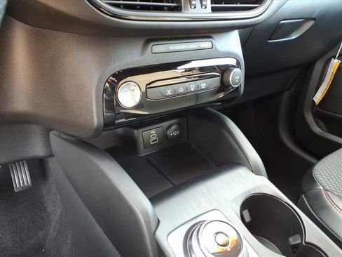 Used 2025 Ford Escape ST-Line Select w/ Tech Pack #1 image 16