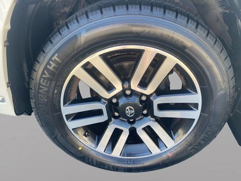 Used 2019 Toyota 4Runner Limited AWD/4WD image 9