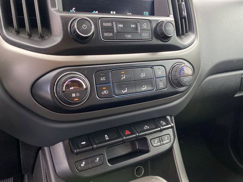 Used 2015 Chevrolet Colorado Z71 image 67