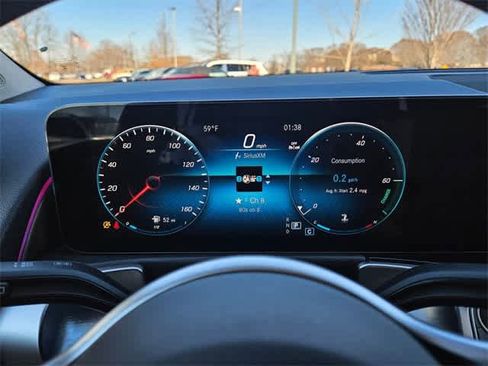 Used 2023 Mercedes-Benz GLB 250 GLB 250 image 35