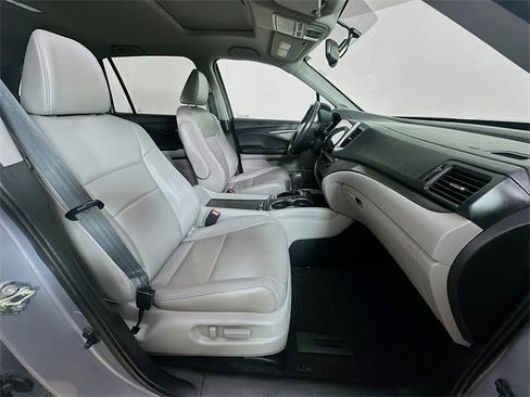 Certified 2018 Honda Pilot EX-L image 7