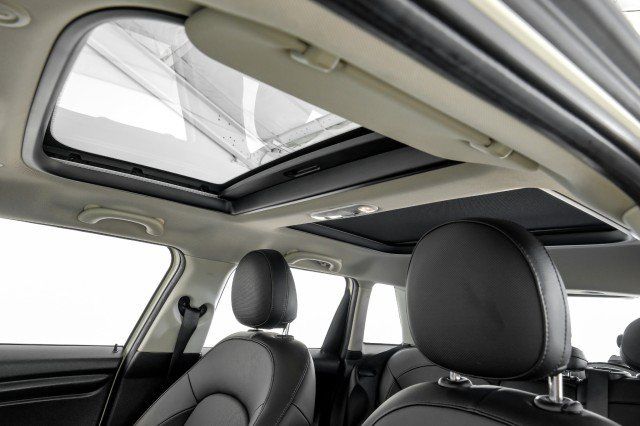 Used 2016 MINI Cooper 4-Door Hardtop FWD image 20