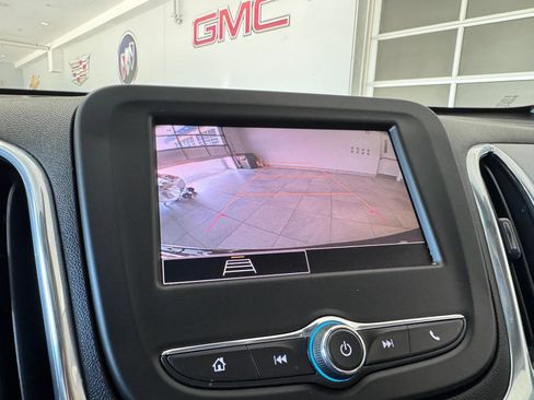 Certified 2023 Chevrolet Equinox LS w/ Driver Confidence II Package AWD/4WD image 19