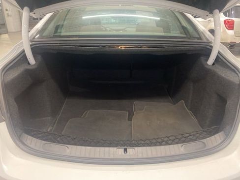 Used 2020 Chevrolet Impala LT w/ LT Convenience Package image 9