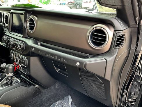 Certified 2020 Jeep Wrangler Unlimited Rubicon image 29