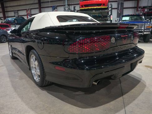 Used 2001 Pontiac Firebird Trans Am RWD image 22