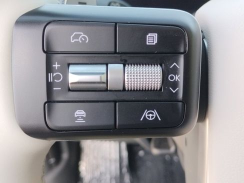 Used 2024 Hyundai Santa Fe SEL image 16