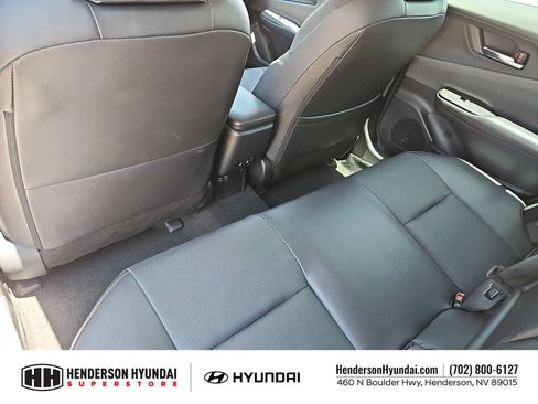 Used 2024 Toyota Prius Limited w/ Limited Premium Package FWD image 18