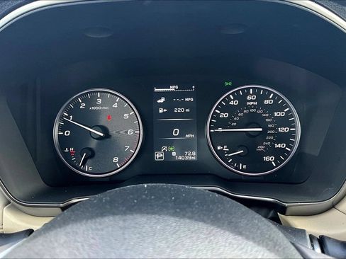 Certified 2025 Subaru Outback Limited AWD/4WD image 13
