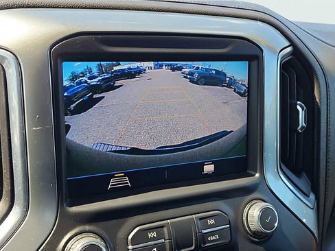 Used 2022 Chevrolet Silverado 2500 LT w/ Convenience Package AWD/4WD image 16