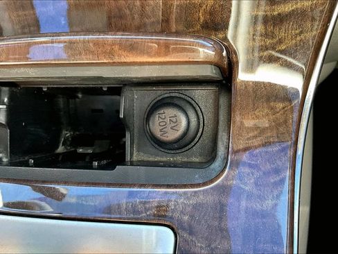 Used 2014 Nissan Sentra SL w/ Premium Package FWD image 31