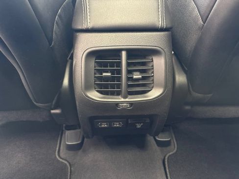 Used 2022 Jeep Cherokee Latitude Lux w/ Sun & Sound Group AWD/4WD image 40