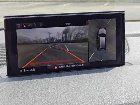 Used 2017 Audi Q7 3.0T Prestige w/ Prestige Package image 33