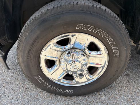 Used 2019 RAM 2500 Tradesman AWD/4WD image 9