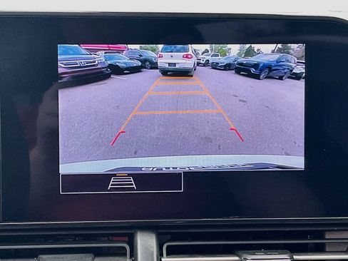 Used 2025 Chevrolet Trax LS w/ Driver Confidence Package FWD image 13