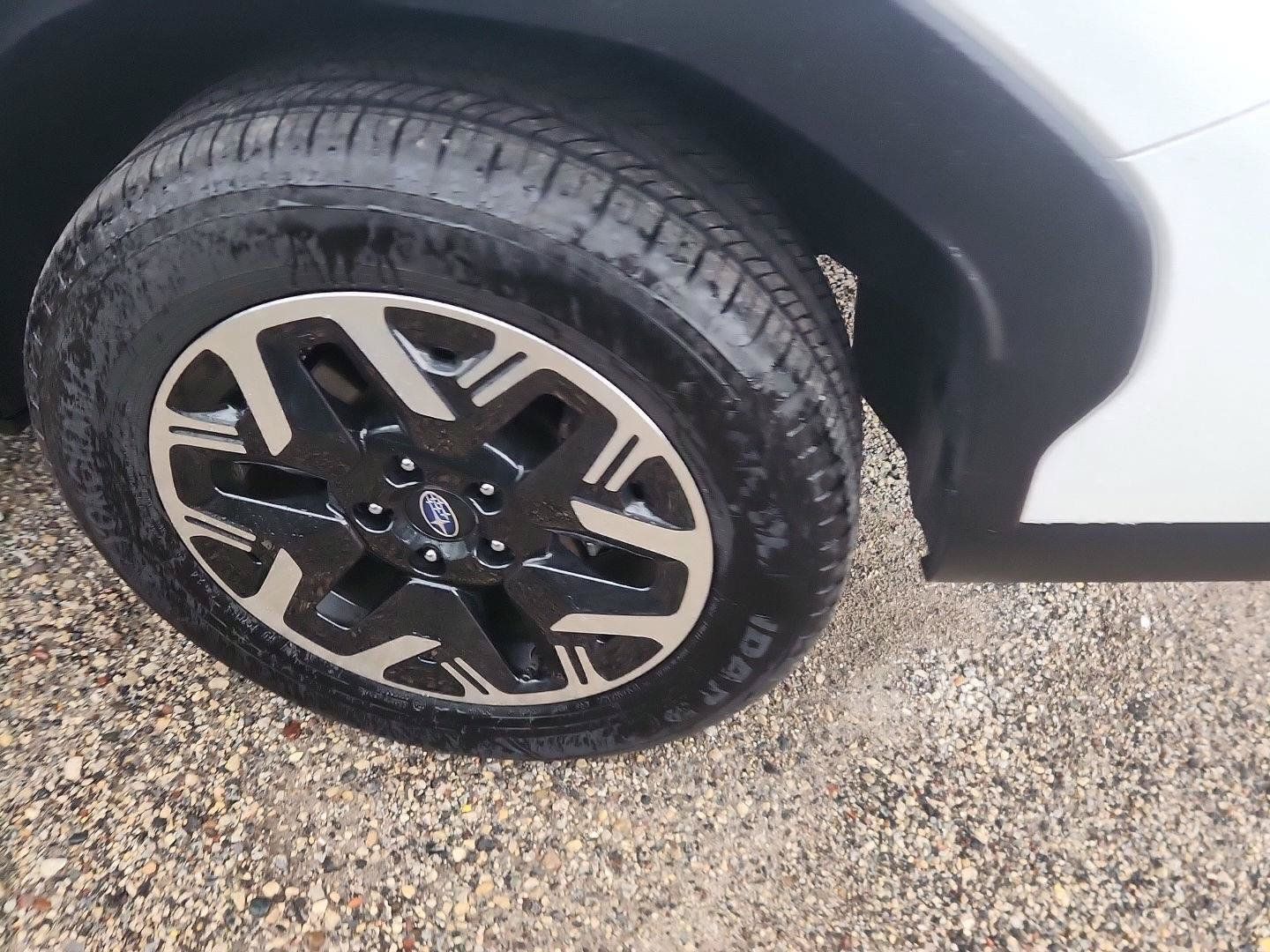 Used 2025 Subaru Forester Premium AWD/4WD image 7