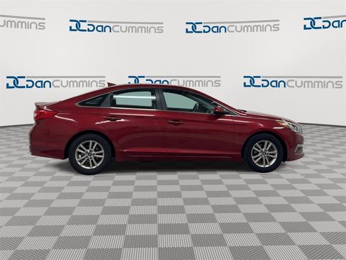 Used 2015 Hyundai Sonata SE image 9