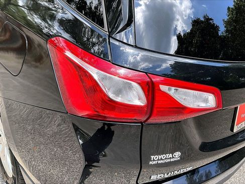 Used 2019 Chevrolet Equinox LT FWD image 20