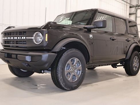 New 2026 Ford Bronco Big Bend image 5