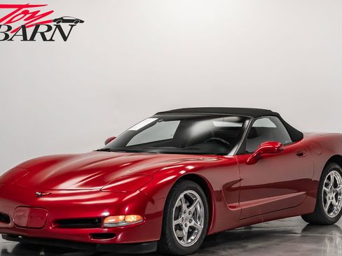 Used 2001 Chevrolet Corvette Convertible w/ Preferred Equipment Group2 image 9