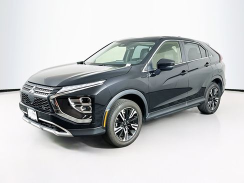 Used 2024 Mitsubishi Eclipse Cross SE AWD/4WD image 3