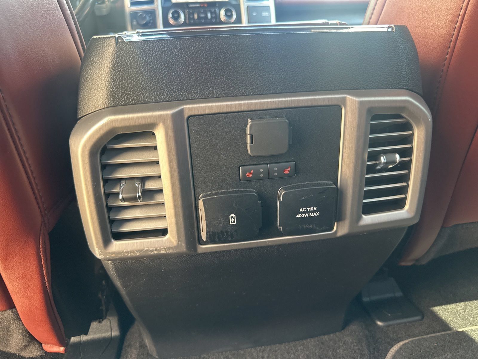 Used 2018 Ford F150 Platinum w/ Equipment Group 701A Luxury AWD/4WD image 24
