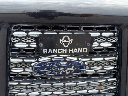 Used 2014 Ford F150 Lariat w/ Equipment Group 502A Luxury AWD/4WD image 6