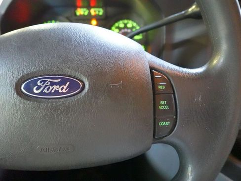 Used 2011 Ford E-350 and Econoline 350 Super Duty w/ PWR Locks & Windows Group RWD image 11