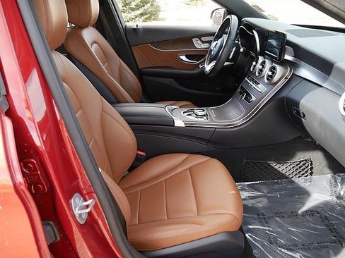 Used 2019 Mercedes-Benz C 300 4MATIC Sedan image 58