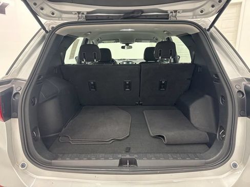 Used 2018 Chevrolet Equinox LS FWD image 25