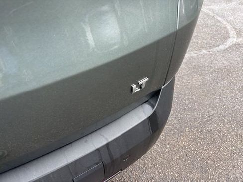 Used 2022 Chevrolet Traverse LT w/ LPO, Floor Liner Package image 51