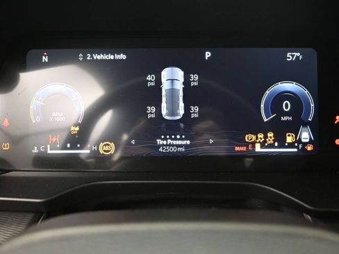 Used 2023 Jeep Grand Cherokee Altitude AWD/4WD image 31
