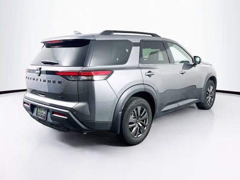 Used 2022 Nissan Pathfinder SV w/ SV Black Package FWD image 9