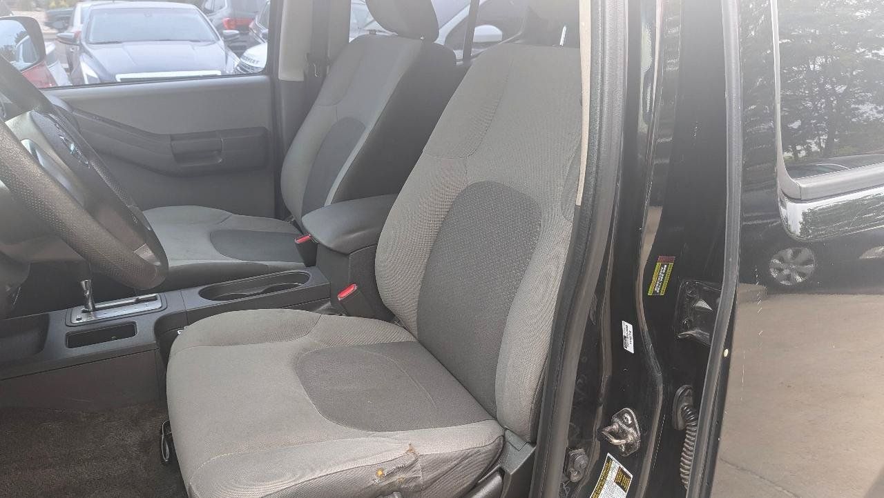 Used 2013 Nissan Xterra S AWD/4WD image 9