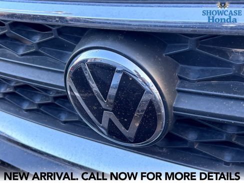 Used 2022 Volkswagen Taos S FWD image 8