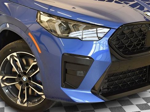 New 2026 BMW X2 xDrive28i w/ M Sport Package AWD/4WD image 34