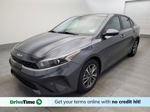Used 2023 Kia Forte LXS FWD image 1