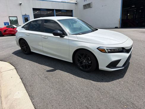 Used 2024 Honda Civic Sport image 14